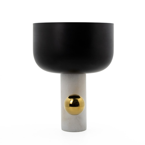 Imagem VASO DECORATIVO EM METAL E MARMORE COR PRETO, BRANCO E DOURADO 25X25X33CM - LUCATTI 