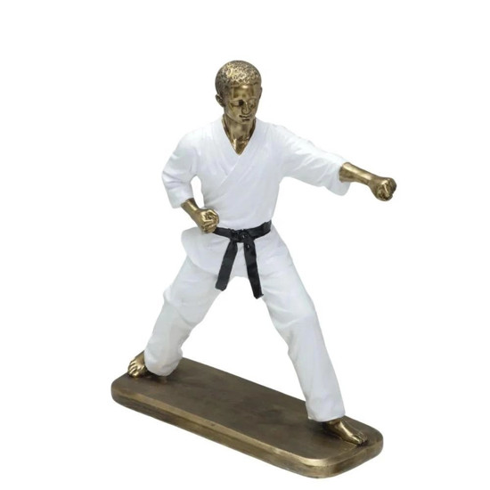 Imagem ESCULTURA DECORATIVA HOMEM LUTADOR EM RESINA COR DOURADO COM BRANCO 18X7X23,5CM - MABRUK 