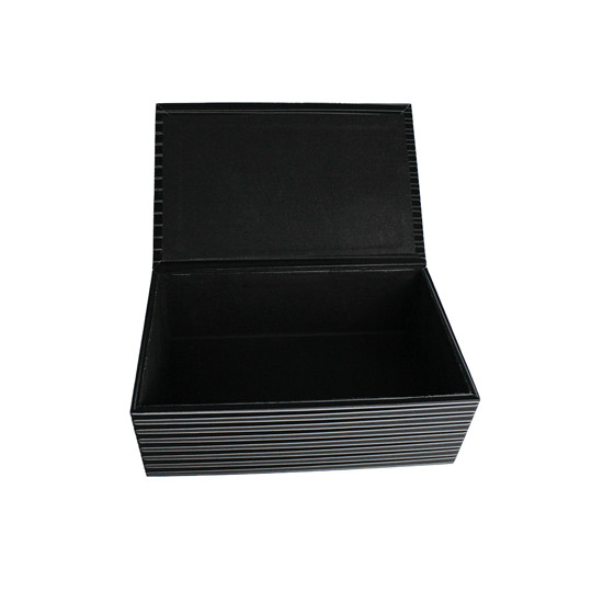 Imagem CAIXA DECORATIVA RETANGULAR EM MDF PRETA COM LISTRAS 3D 10X29X19 CM - ENTRECASA