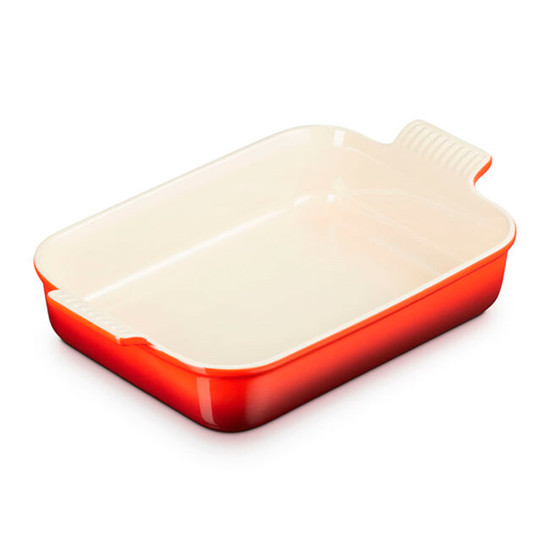 Imagem TRAVESSA RETANGULAR HERITAGE VERMELHA EM CERÂMICA 8,3X32X20,4CM - LE CREUSET