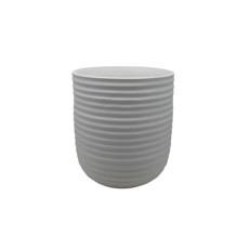 Imagem de CACHEPOT FRIZADO DECORATIVO BRANCO EM CERÂMICA 27X23X23CM - CERÂMICA ANA MARIA - Ceramica Ana Maria Ltda Epp