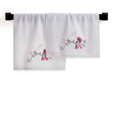 Imagem de JOGO LAVABO COM BORDADO 100% ALGODÃO PETUNIA - TRUSSARDI - Karsten S.A 